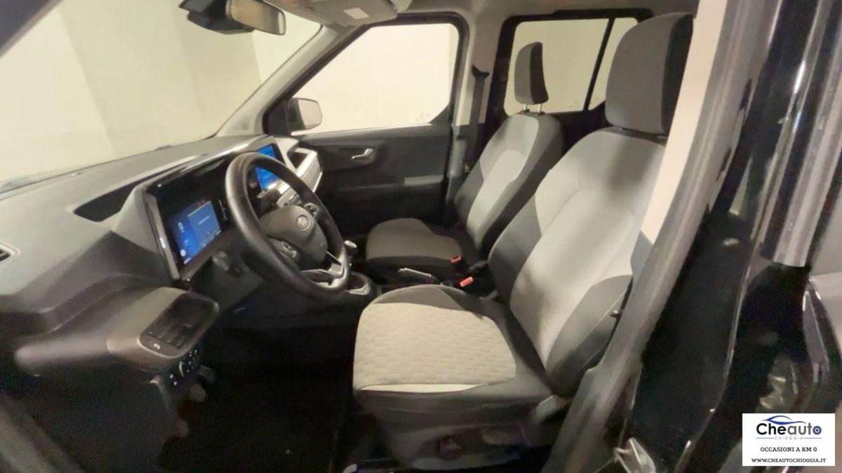Ford Tourneo Courier 1.0 EcoBoost 100 CV Titanium (19)