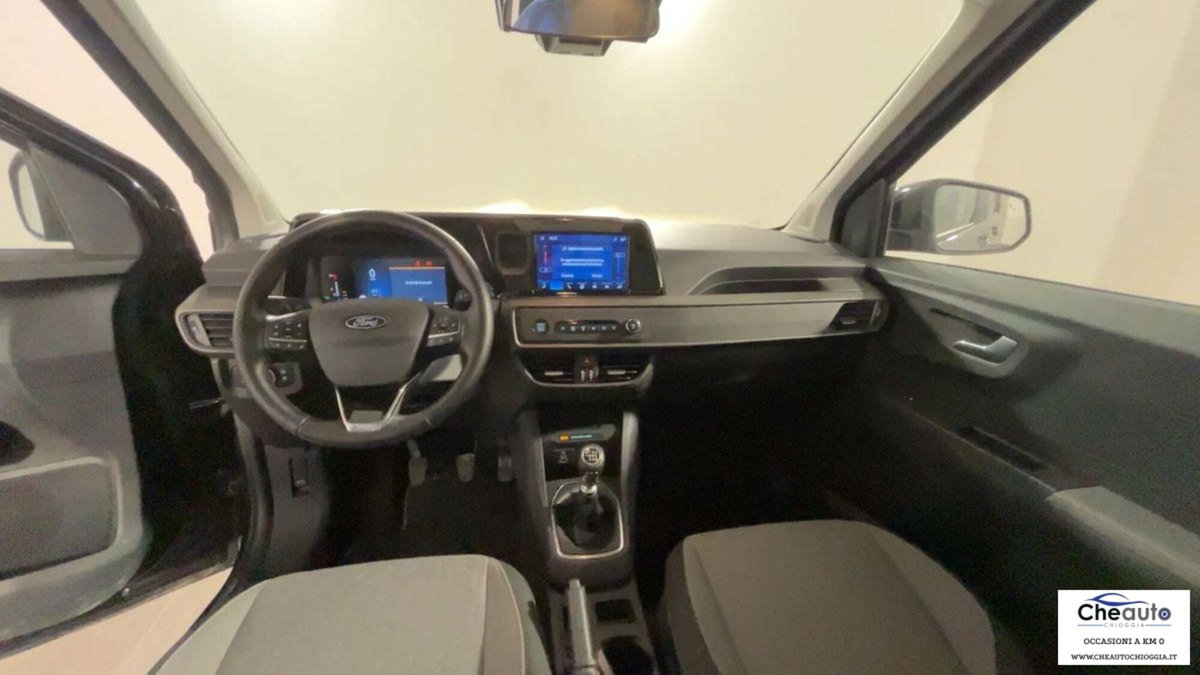 Ford Tourneo Courier 1.0 EcoBoost 100 CV Titanium (20)