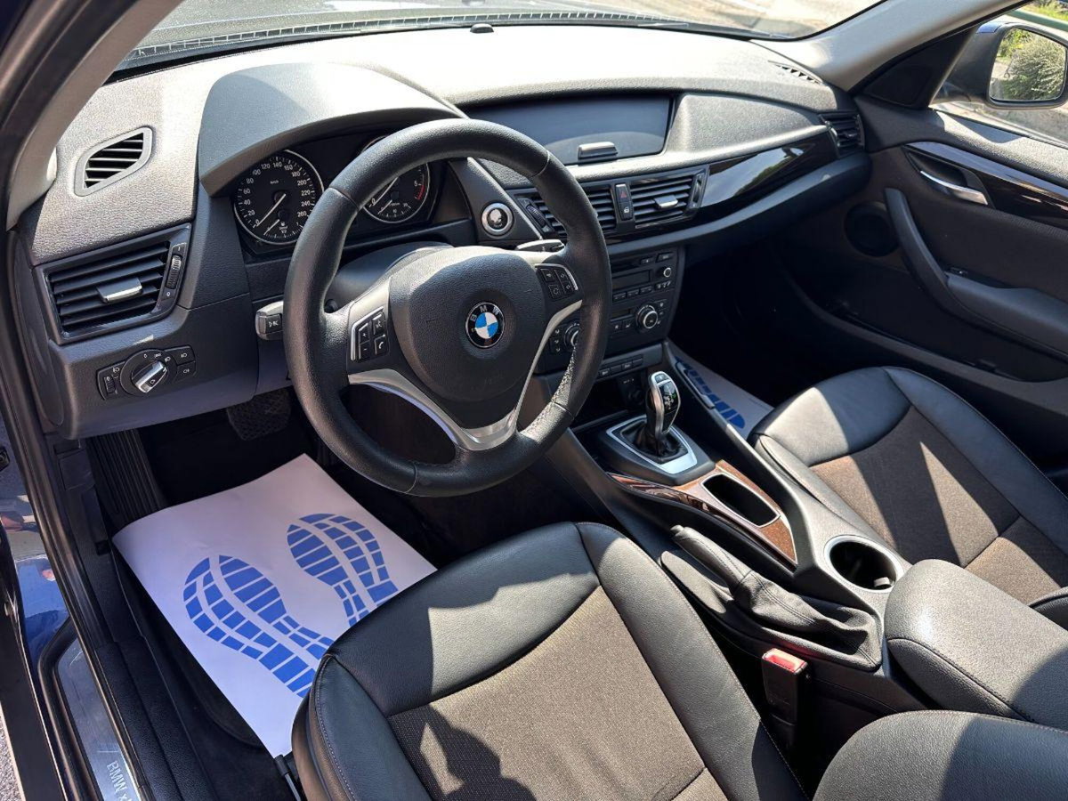 BMW X1 sDrive18d X Line (10)