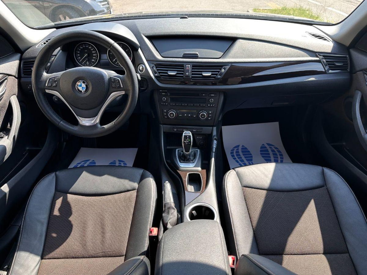 BMW X1 sDrive18d X Line (11)