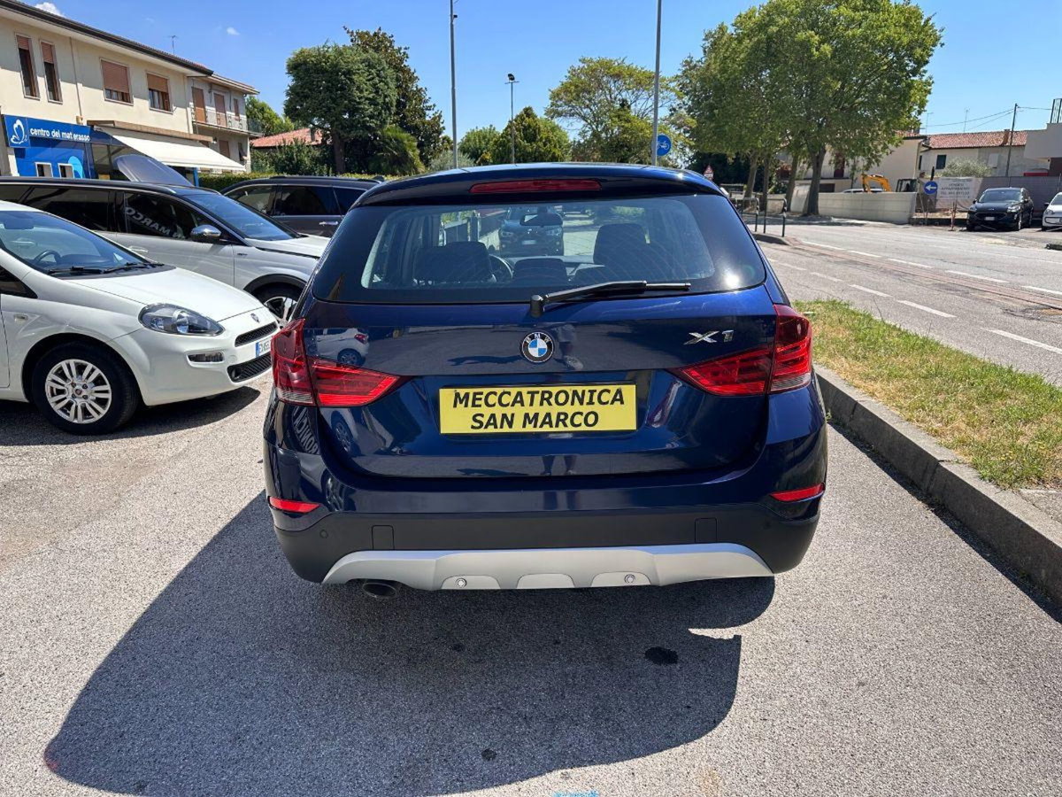 BMW X1 sDrive18d X Line (5)