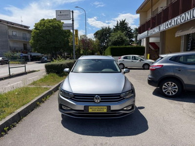 Volkswagen Passat Variant 1.6 TDI SCR DSG Business BMT (2)