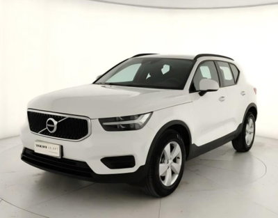 Volvo XC40 T2 Momentum Core usata