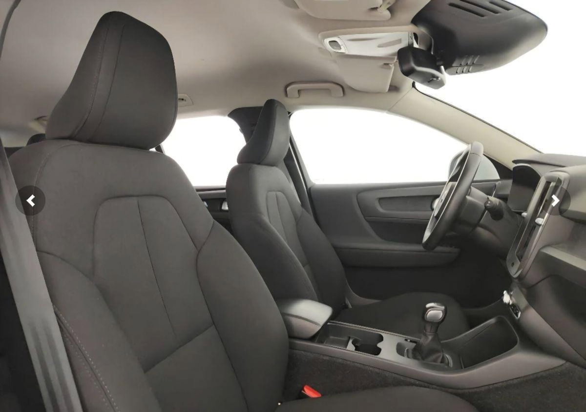 Volvo XC40 T2 Momentum Core (5)