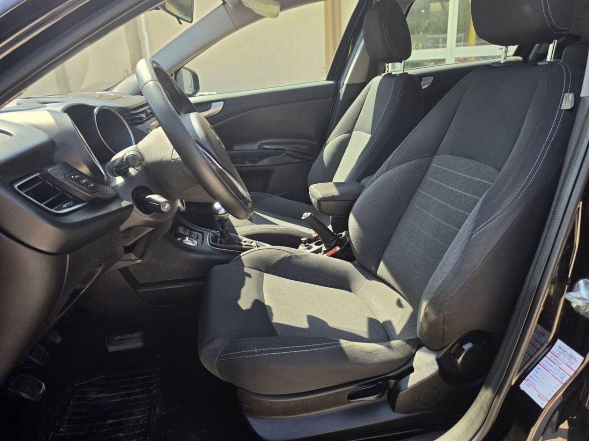 Alfa Romeo Giulietta 1.4 Turbo Super Gpl 120cv (8)