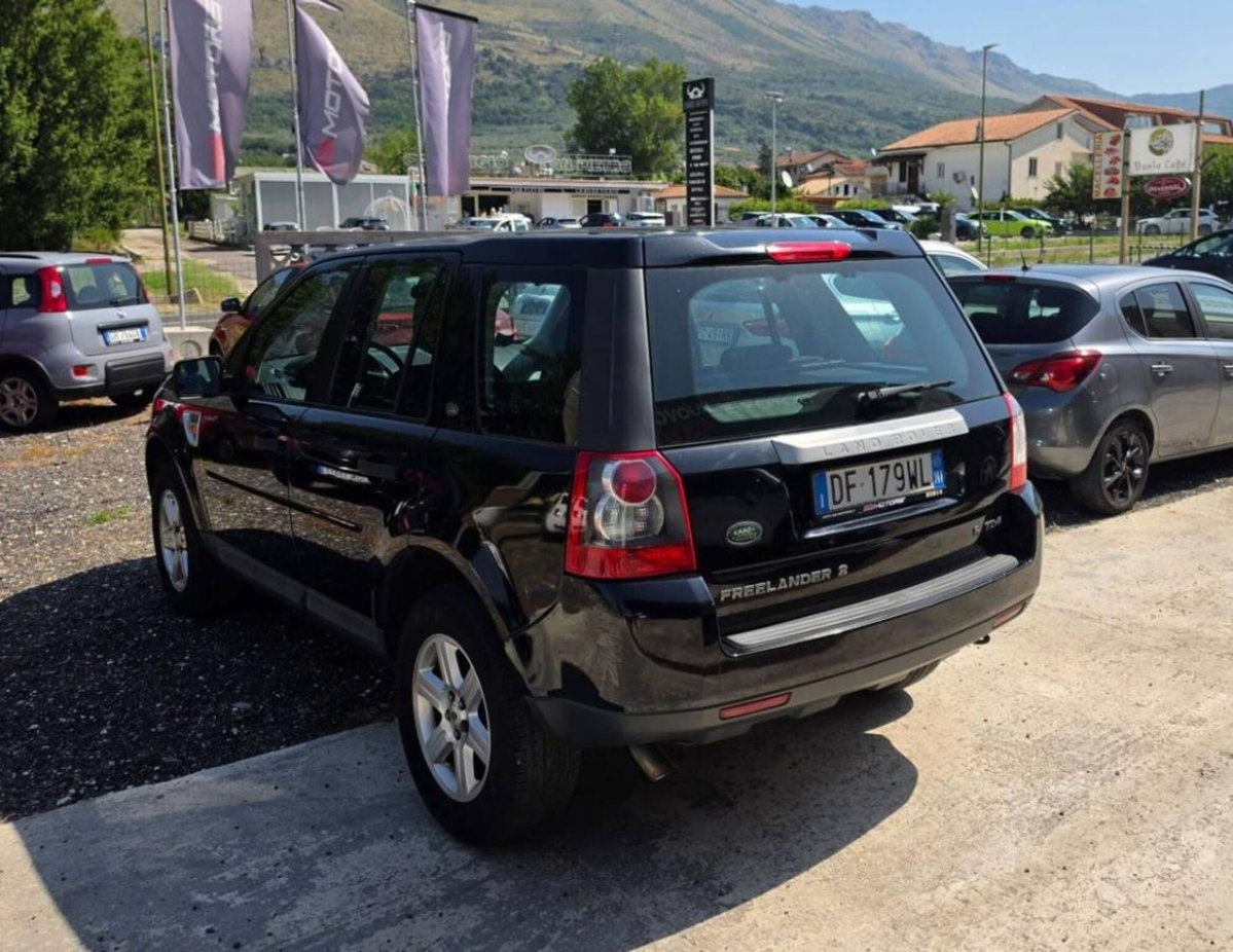 Land Rover Freelander 2.2 TD4 S.W. HSE (9)
