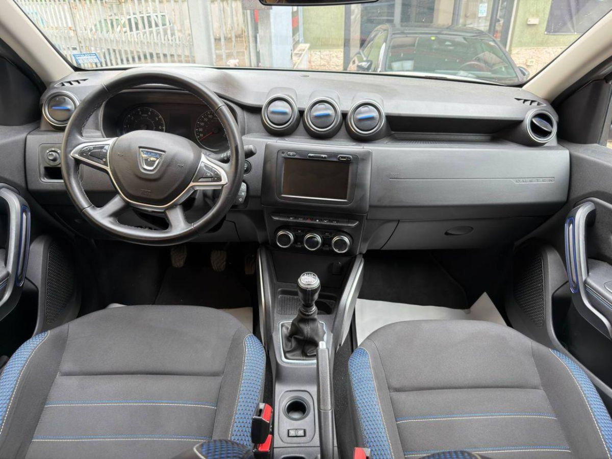 Dacia Duster 1.5 Blue dCi 8V 115 CV 4x2 15th Anniversary (13)