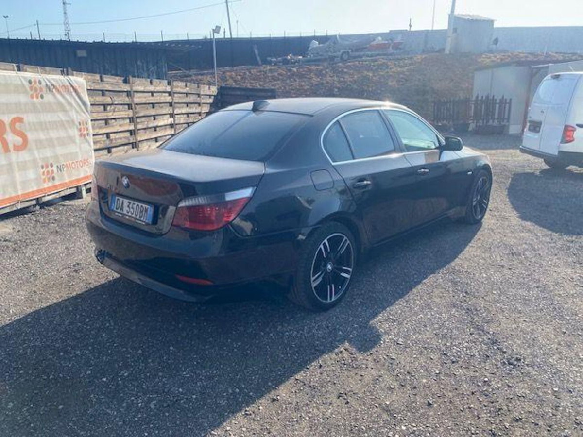 BMW Serie 5 530d Eletta (9)
