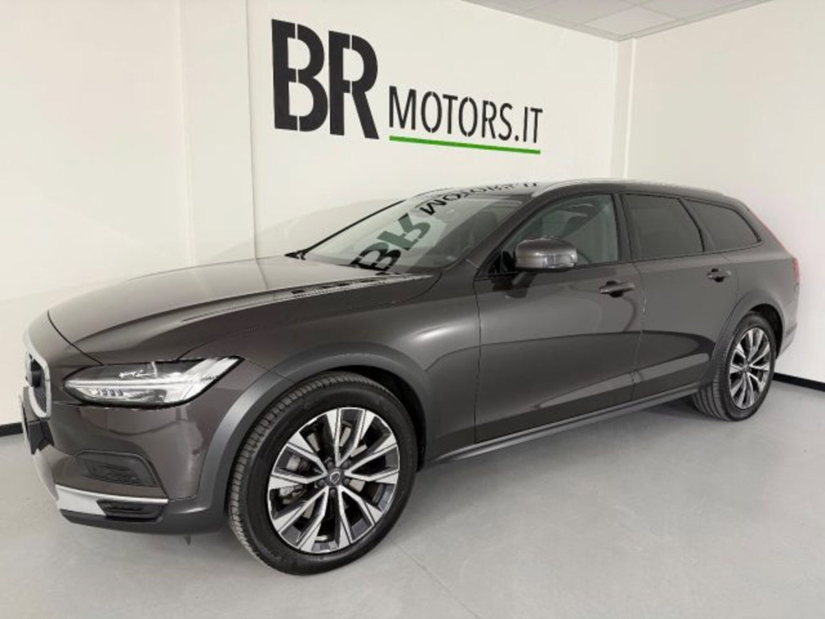 Volvo V90 Cross Country 2.0 b4 Ultimate awd auto