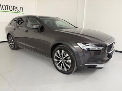Volvo V90 Cross Country 2.0 b4 Ultimate awd auto (3)