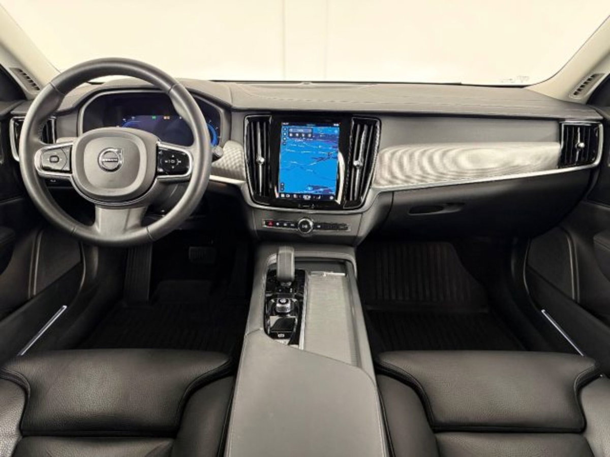 Volvo V90 Cross Country 2.0 b4 Ultimate awd auto (5)