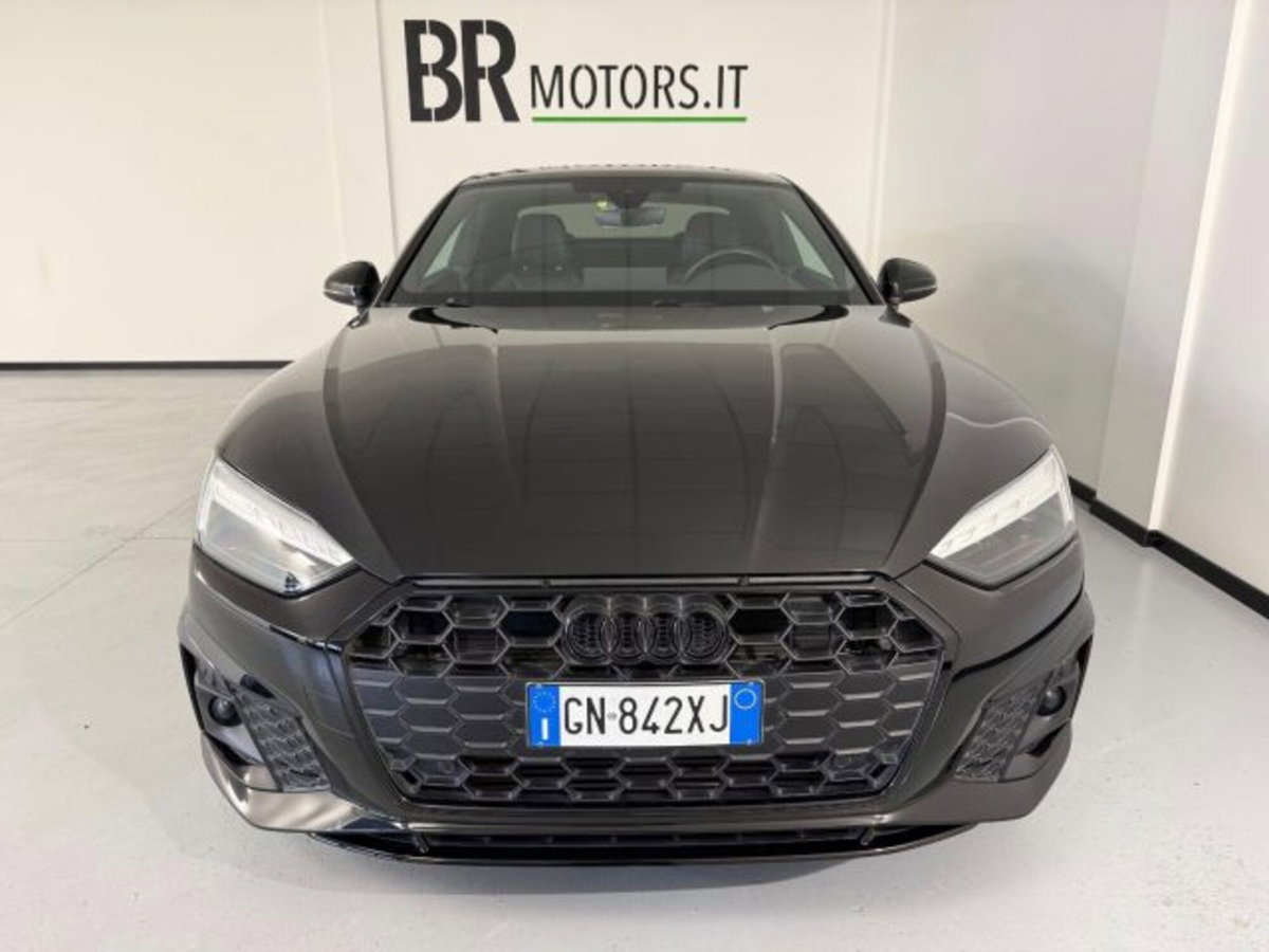 Audi A5 Coupé 40 TFSI S tronic (2)