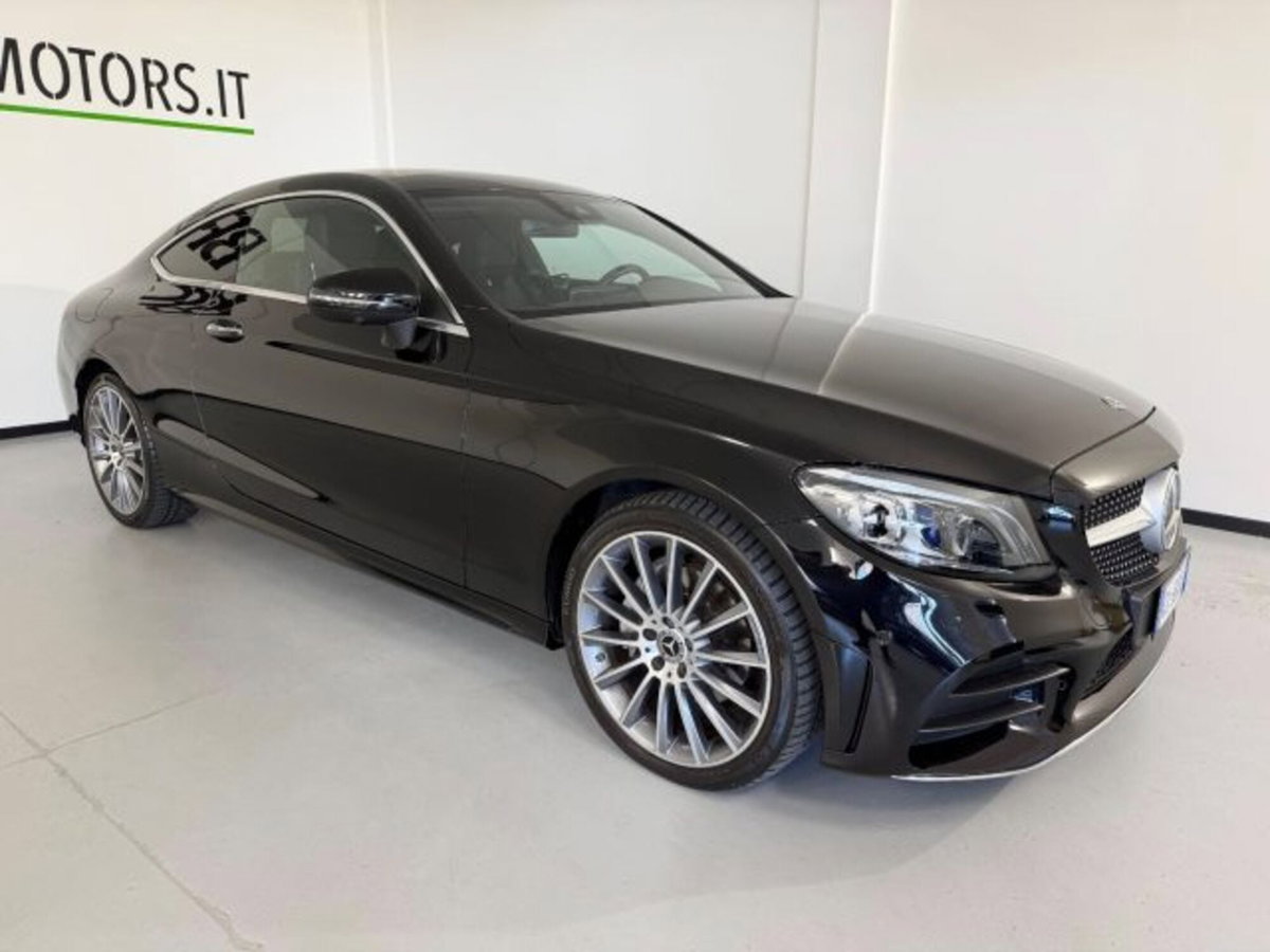 Mercedes-Benz Classe C Coupé 220 d Auto 4Matic Coupé Premium Plus (3)