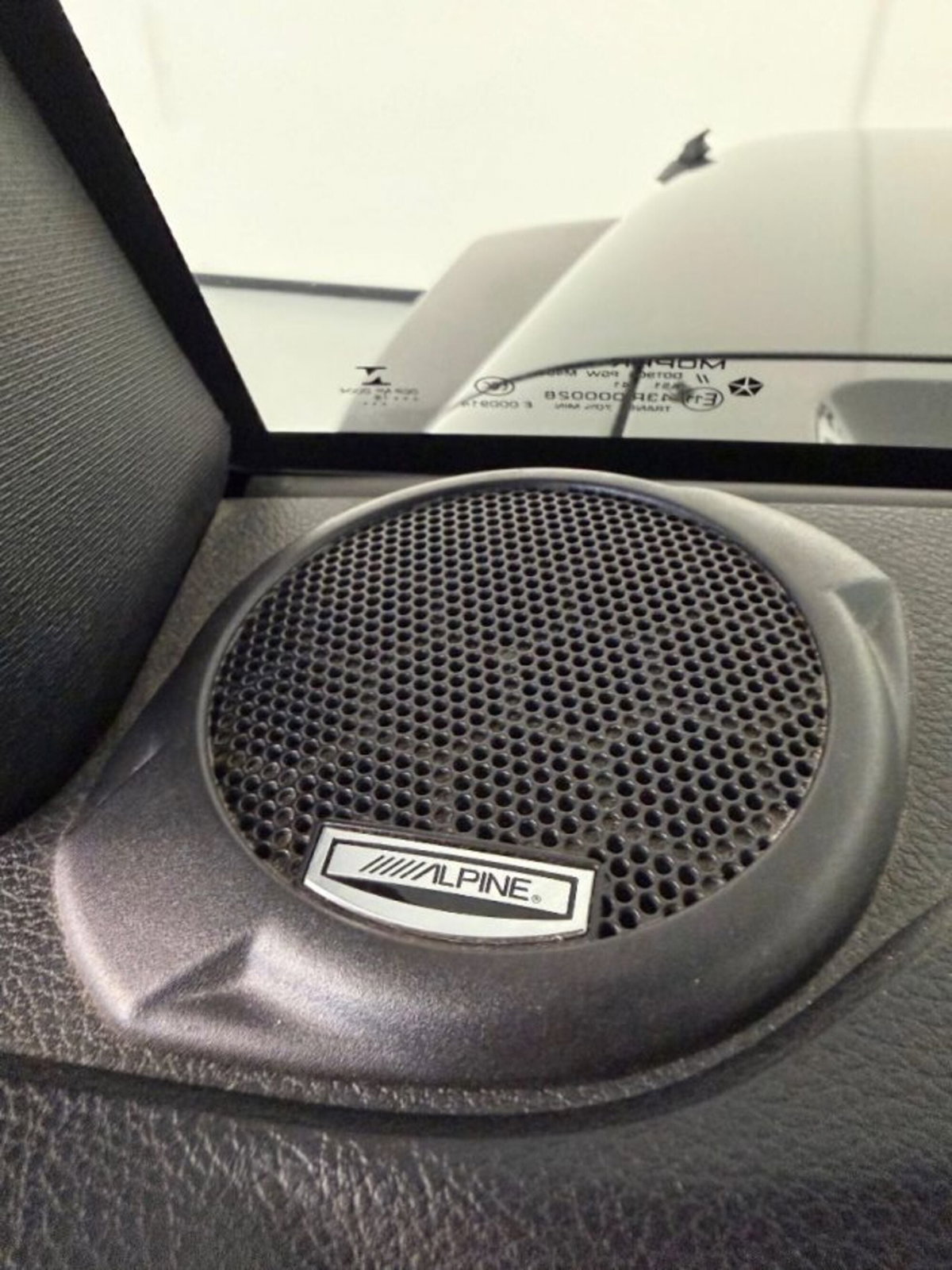 Jeep Wrangler Unlimited 2.8 CRD DPF Sahara Auto (16)
