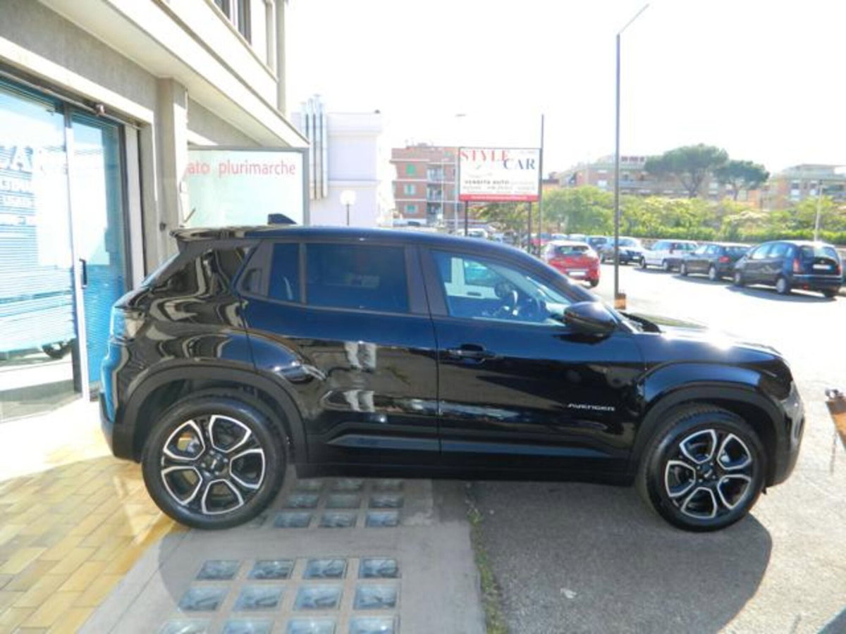 Jeep Avenger 1.2 turbo Summit fwd 100cv (4)