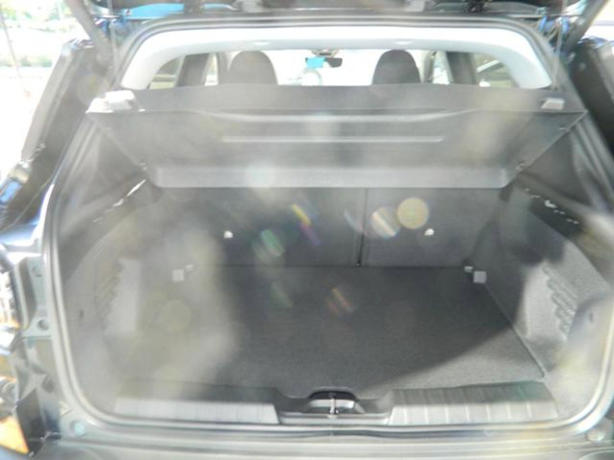 Jeep Avenger 1.2 turbo Summit fwd 100cv (8)