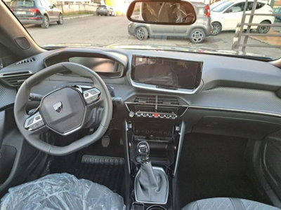 Peugeot 2008 PureTech 100 S&S Allure (12)