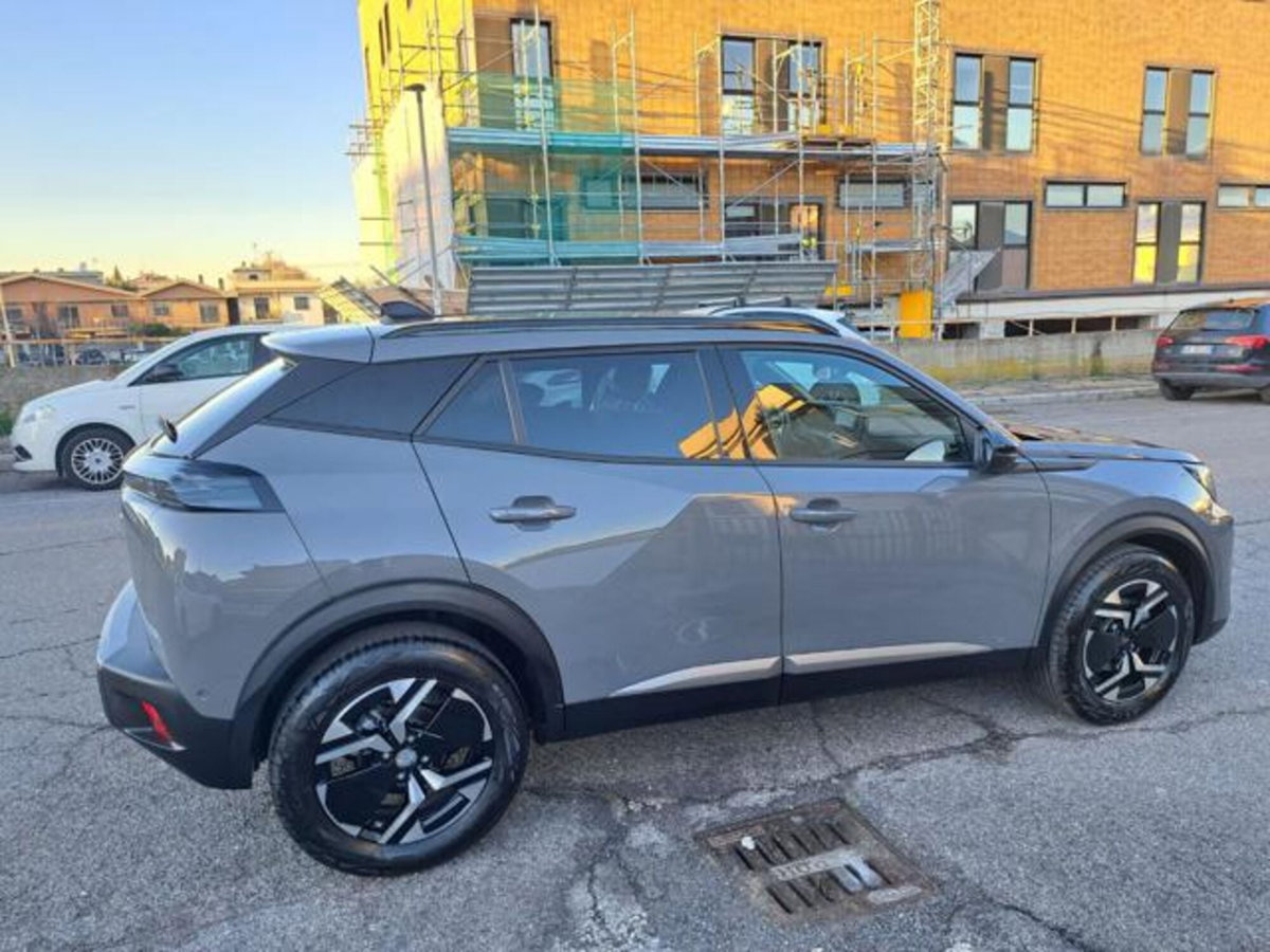 Peugeot 2008 PureTech 100 S&S Allure (8)