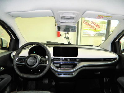 Fiat 500e Icon Berlina 42 kWh (3)