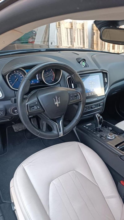 Maserati Ghibli Ghibli V6 Diesel (12)