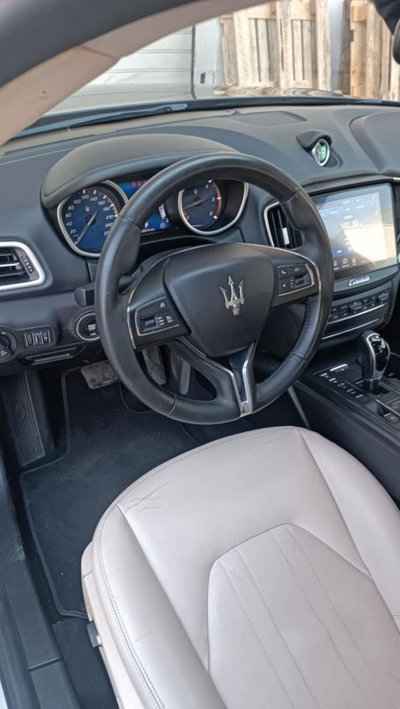 Maserati Ghibli Ghibli V6 Diesel (7)