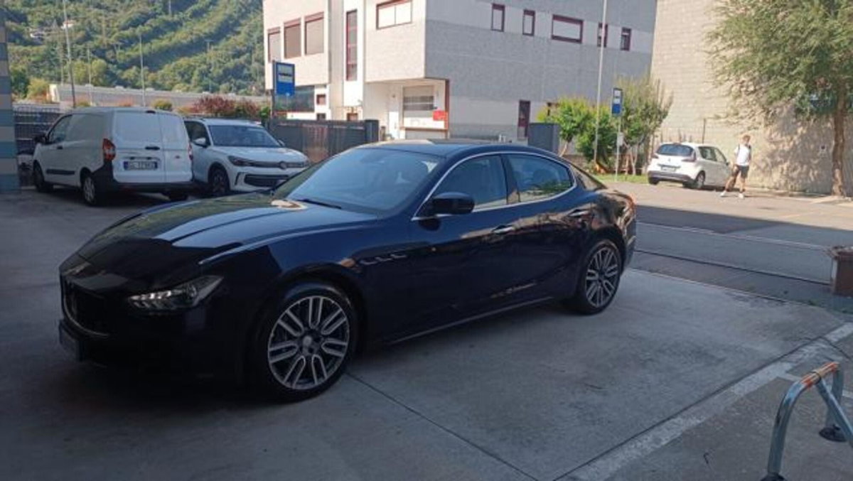 Maserati Ghibli Ghibli V6 Diesel (8)