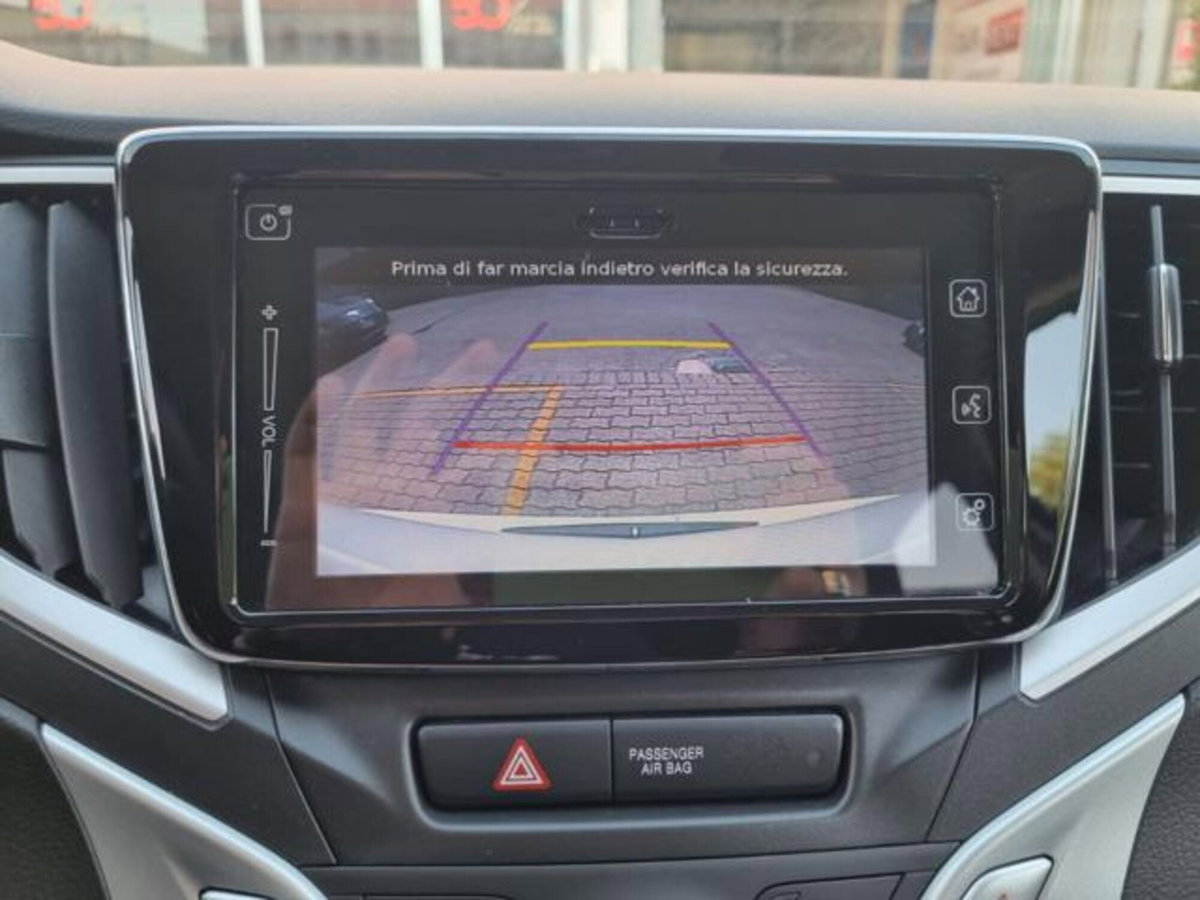 Suzuki Baleno 1.2 Hybrid B-Top (10)