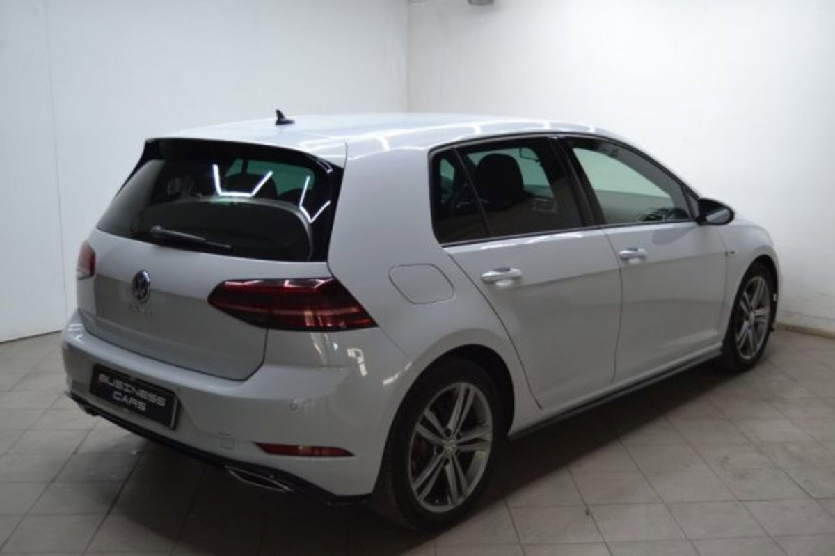 Volkswagen Golf 1.6 TDI 115 CV 5p. Business BlueMotion Technology (2)