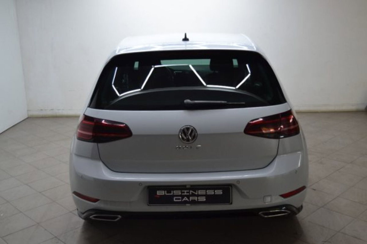 Volkswagen Golf 1.6 TDI 115 CV 5p. Business BlueMotion Technology (3)