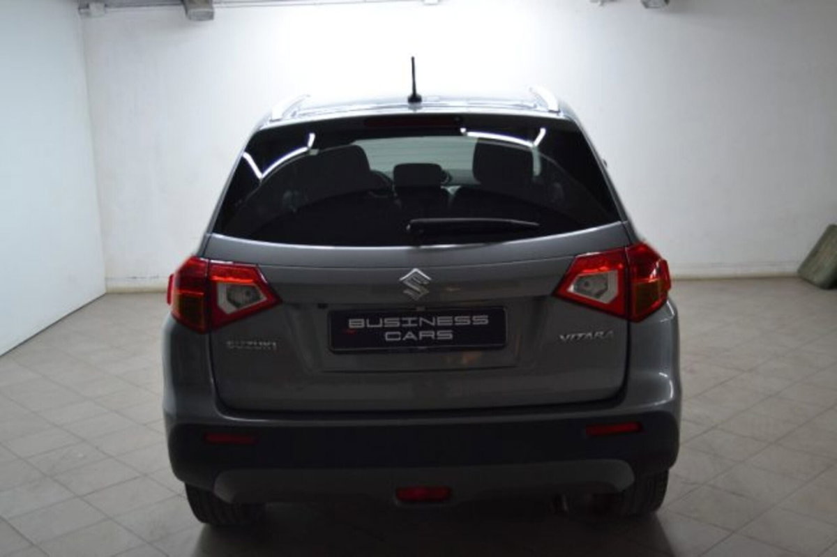 Suzuki Vitara 1.6 VVT V-Cool (3)