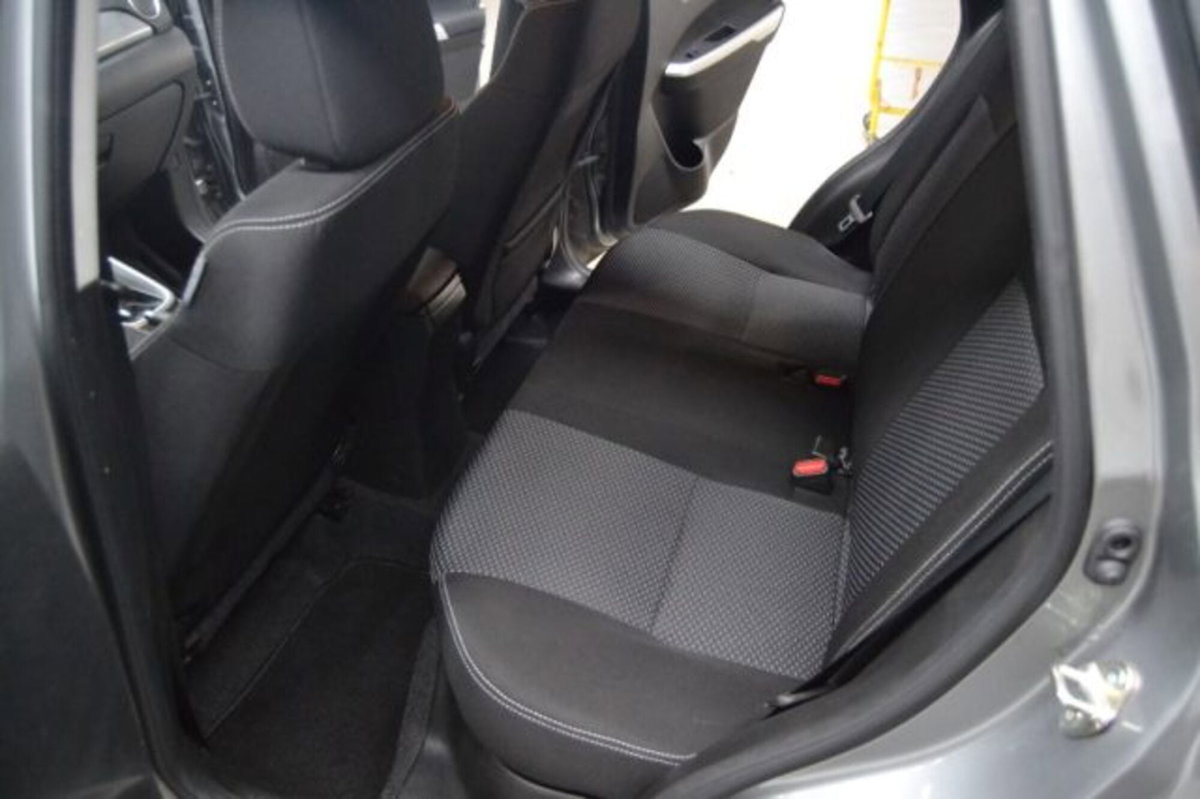Suzuki Vitara 1.6 VVT V-Cool (8)