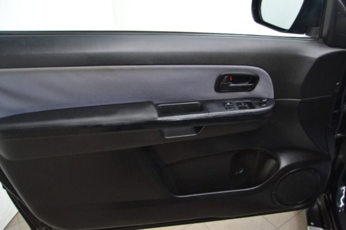 Suzuki Grand Vitara 1.9 DDiS 3 porte Offroad (10)