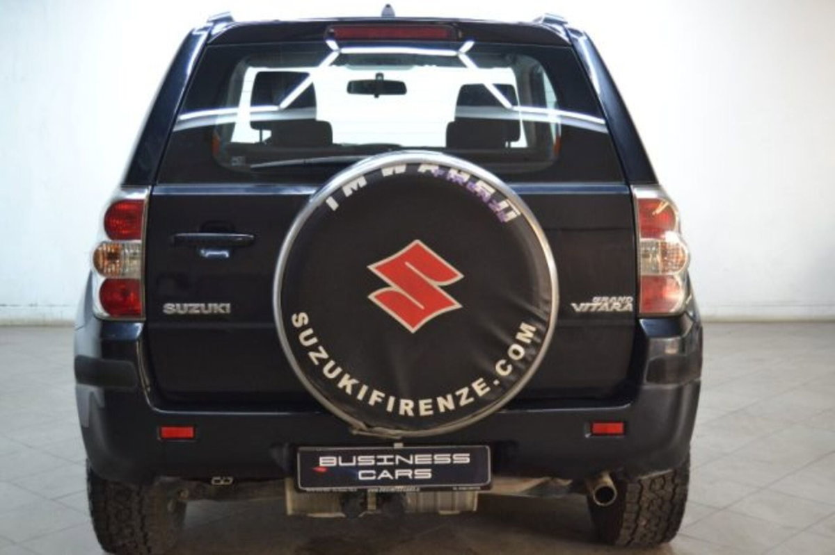 Suzuki Grand Vitara 1.9 DDiS 3 porte Offroad (3)