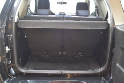 Suzuki Grand Vitara 1.9 DDiS 3 porte Offroad (5)