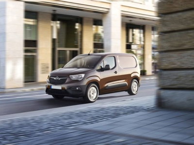 Opel Combo Furgone Cargo 1.5 Diesel 100CV PC 650kg Essentia (17)