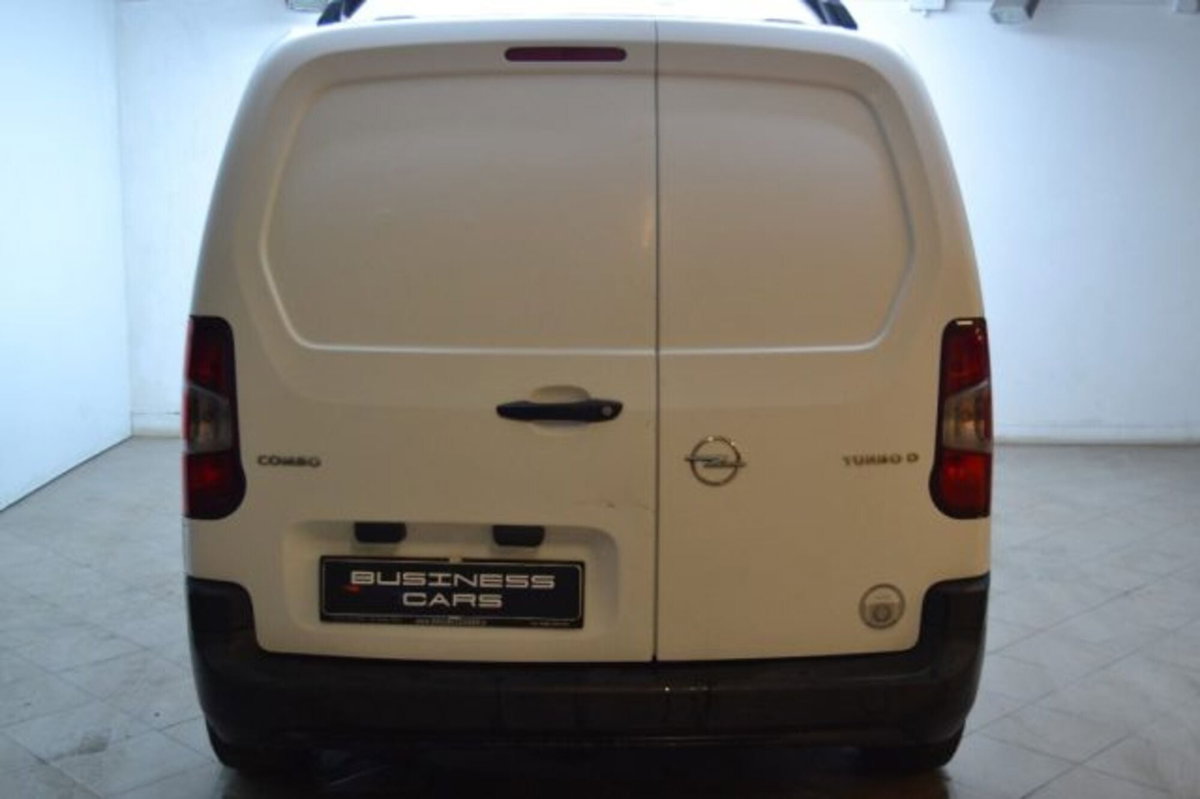 Opel Combo Furgone Cargo 1.5 Diesel 100CV PC 650kg Essentia (2)