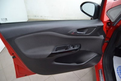 Opel Corsa 1.2 5 porte 120 Anniversary (12)