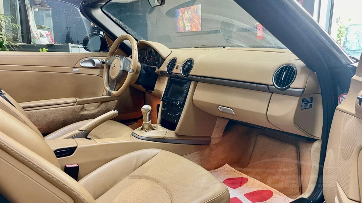 Porsche Boxster 2.9 24V (9)