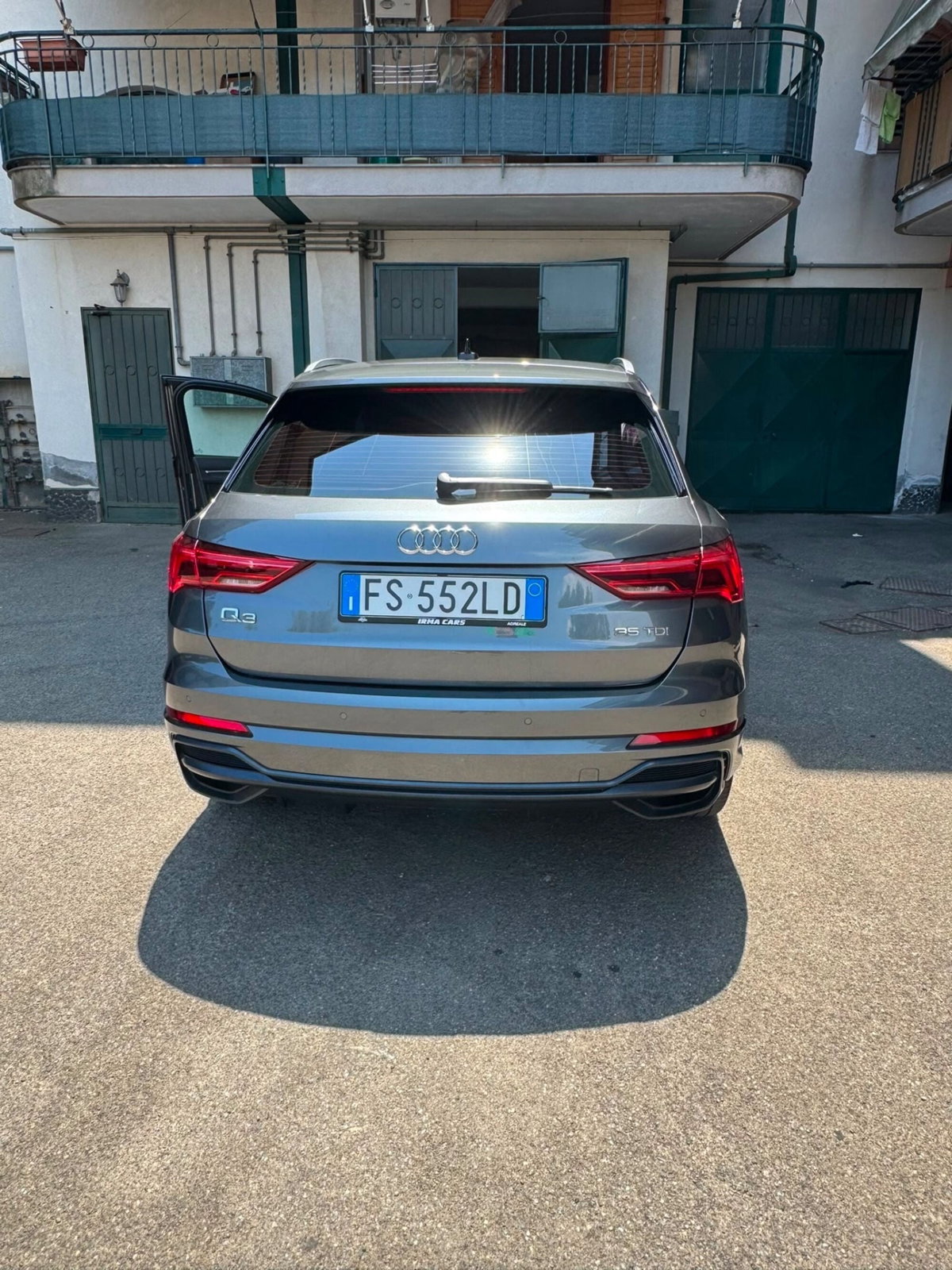 Audi Q3 2.0 TDI 150 CV Business (5)