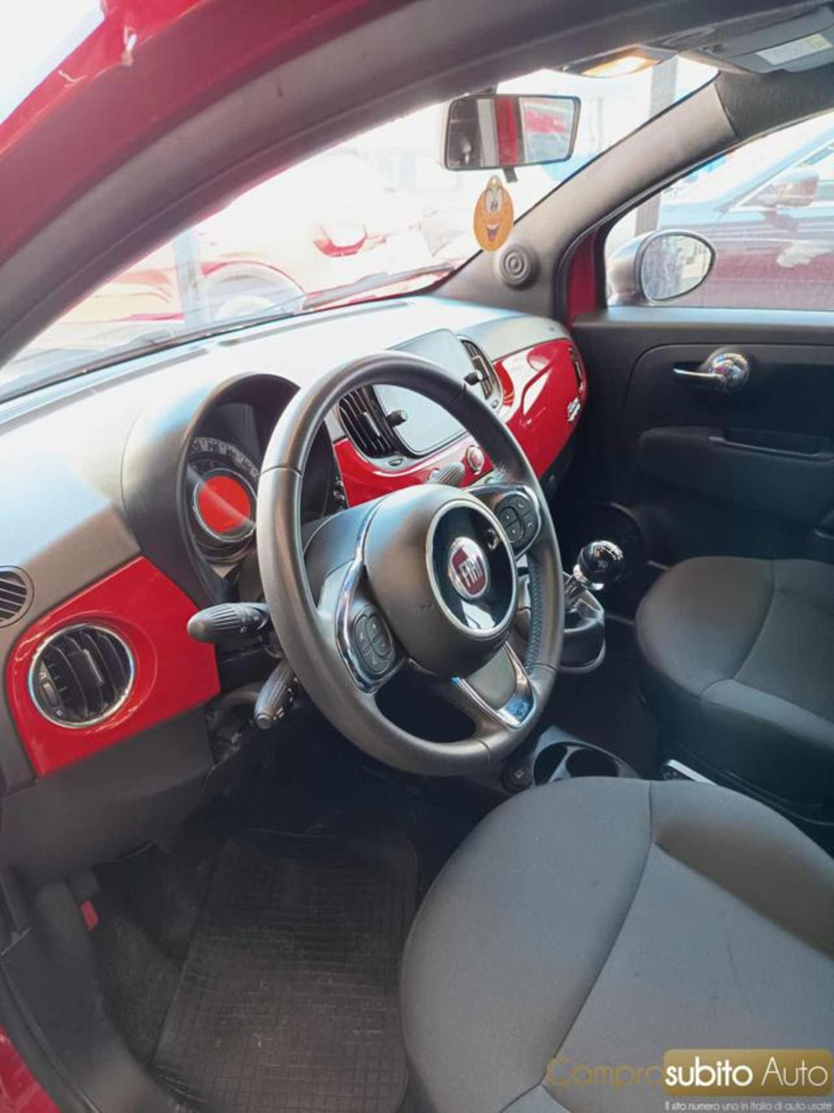 Fiat 500 1.0 Hybrid Red (11)