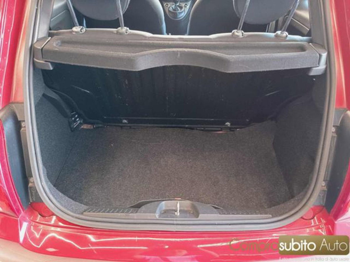 Fiat 500 1.0 Hybrid Red (16)