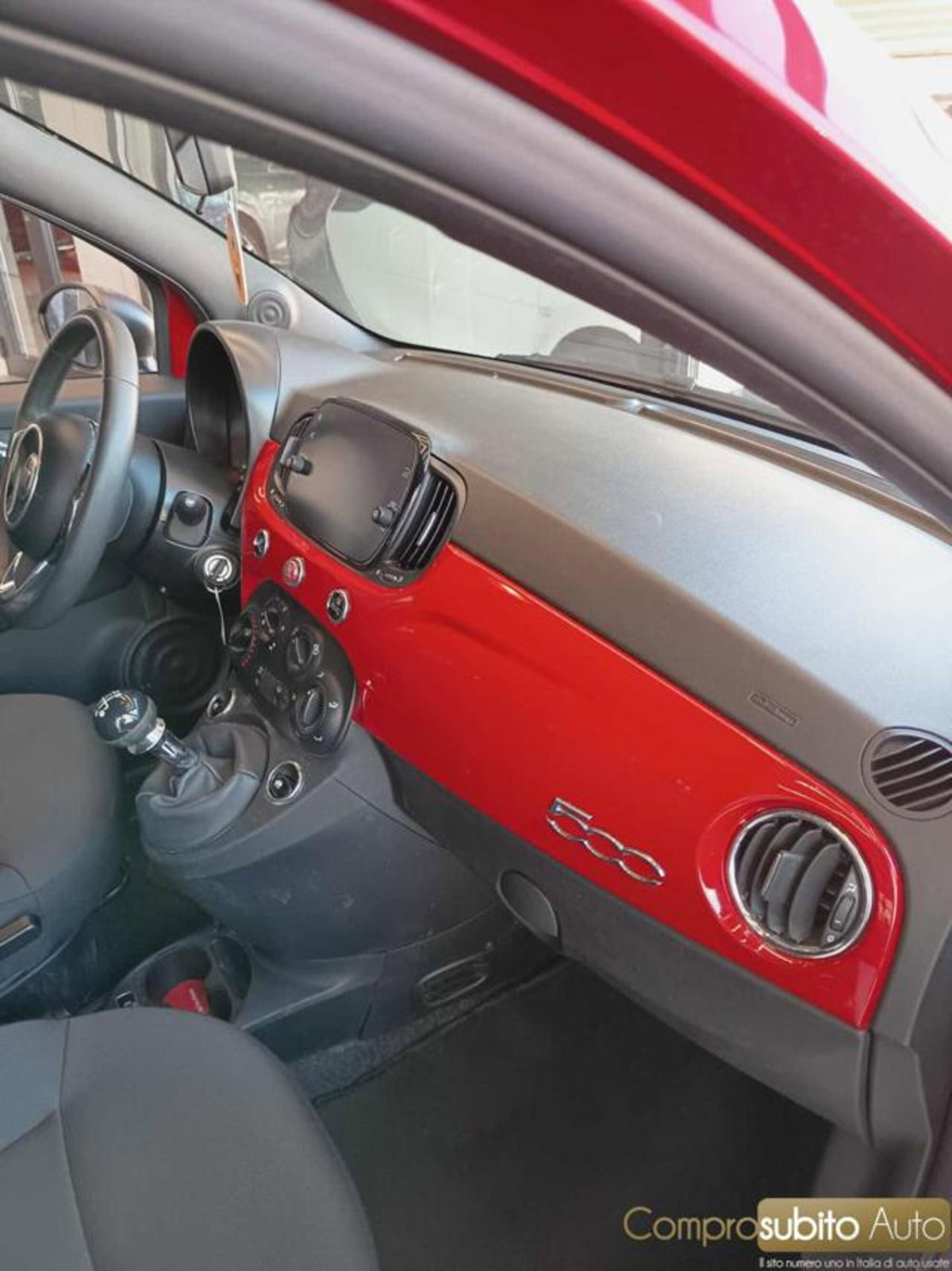 Fiat 500 1.0 Hybrid Red (20)