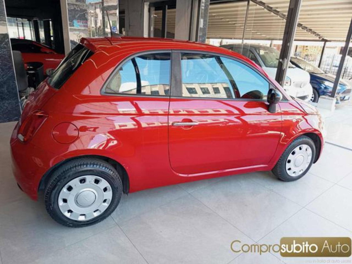 Fiat 500 1.0 Hybrid Red (4)