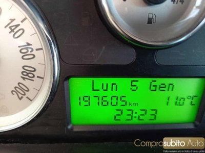 Lancia Ypsilon 1.2 69 CV Unyca (12)