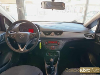 Opel Corsa 1.2 5 porte Cosmo (14)