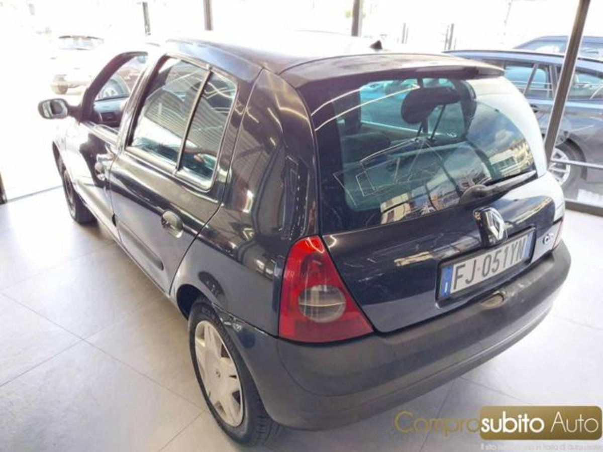 Renault Clio 1.5 dCi 65CV cat 5 porte Access (5)