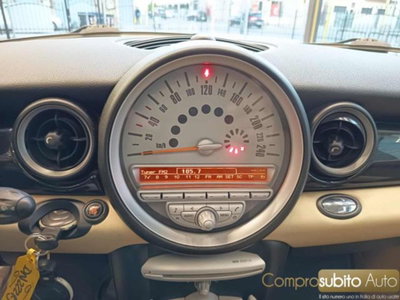 MINI Mini Clubman 1.6 16V Cooper D Chili Clubman (19)