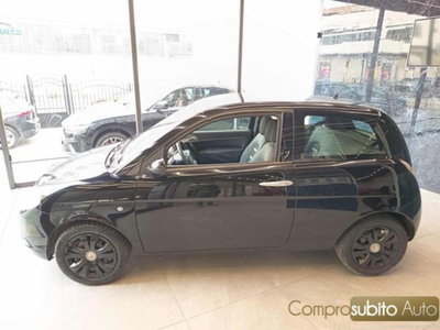 Lancia Ypsilon 1.2 Passion (7)
