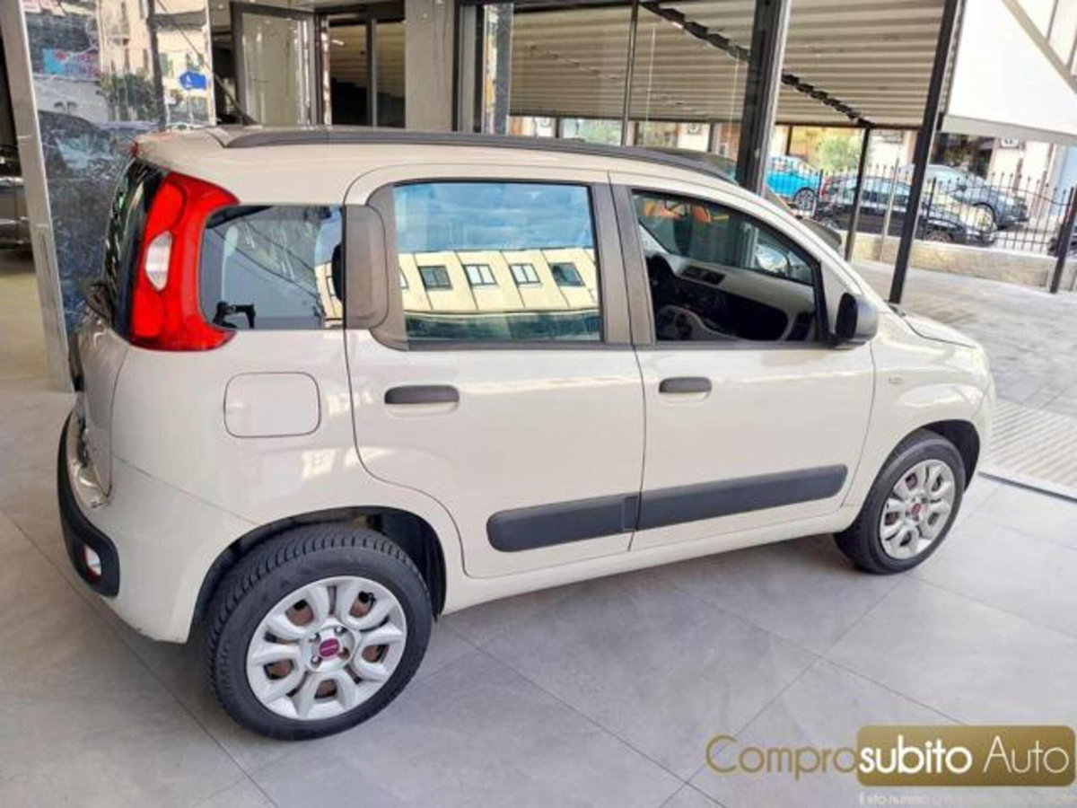 Fiat Panda 0.9 TwinAir Turbo Natural Power Lounge (6)