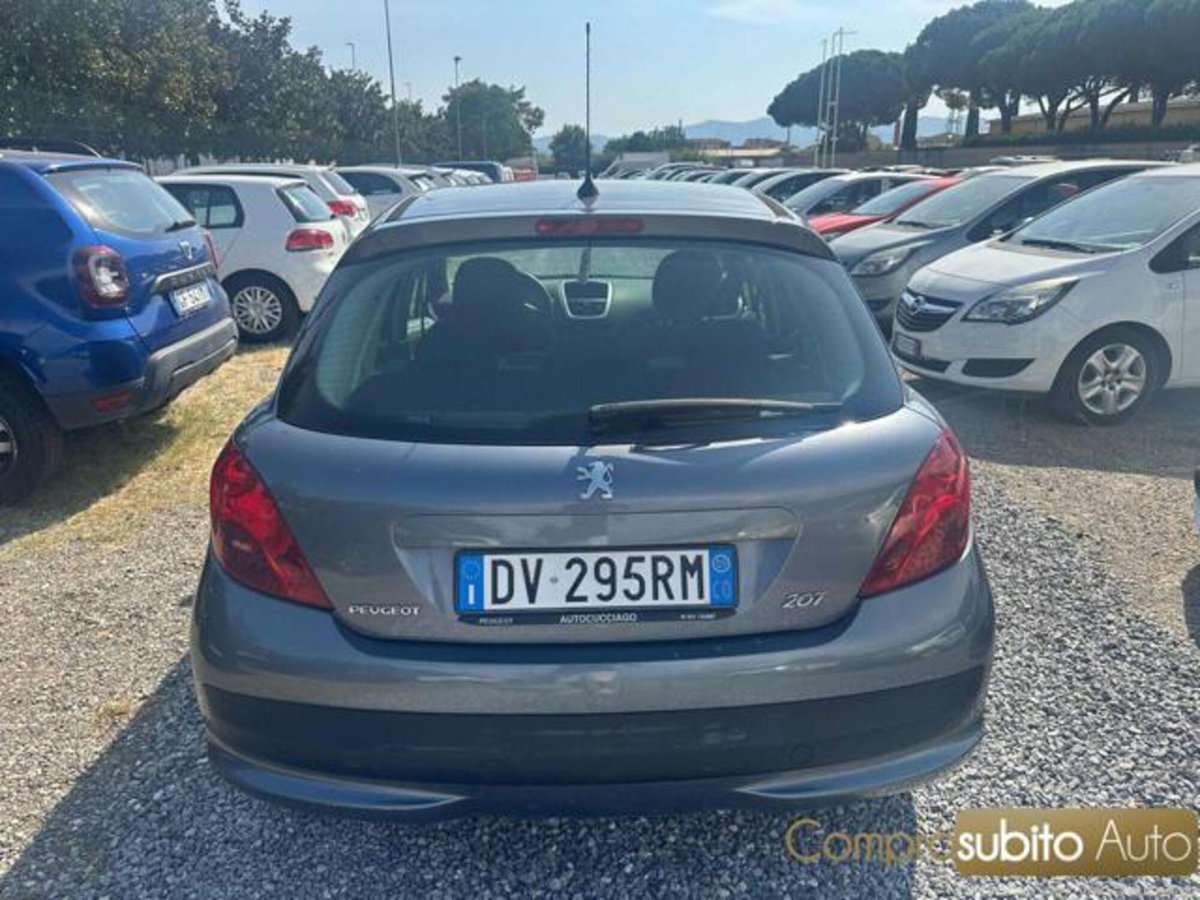 Peugeot 207 VTi 95CV 5p. X Line (5)